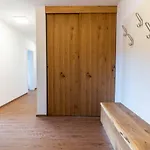 In - Out Апартаменты Туррахер-Хёэ