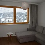 In - Out Апартаменты *